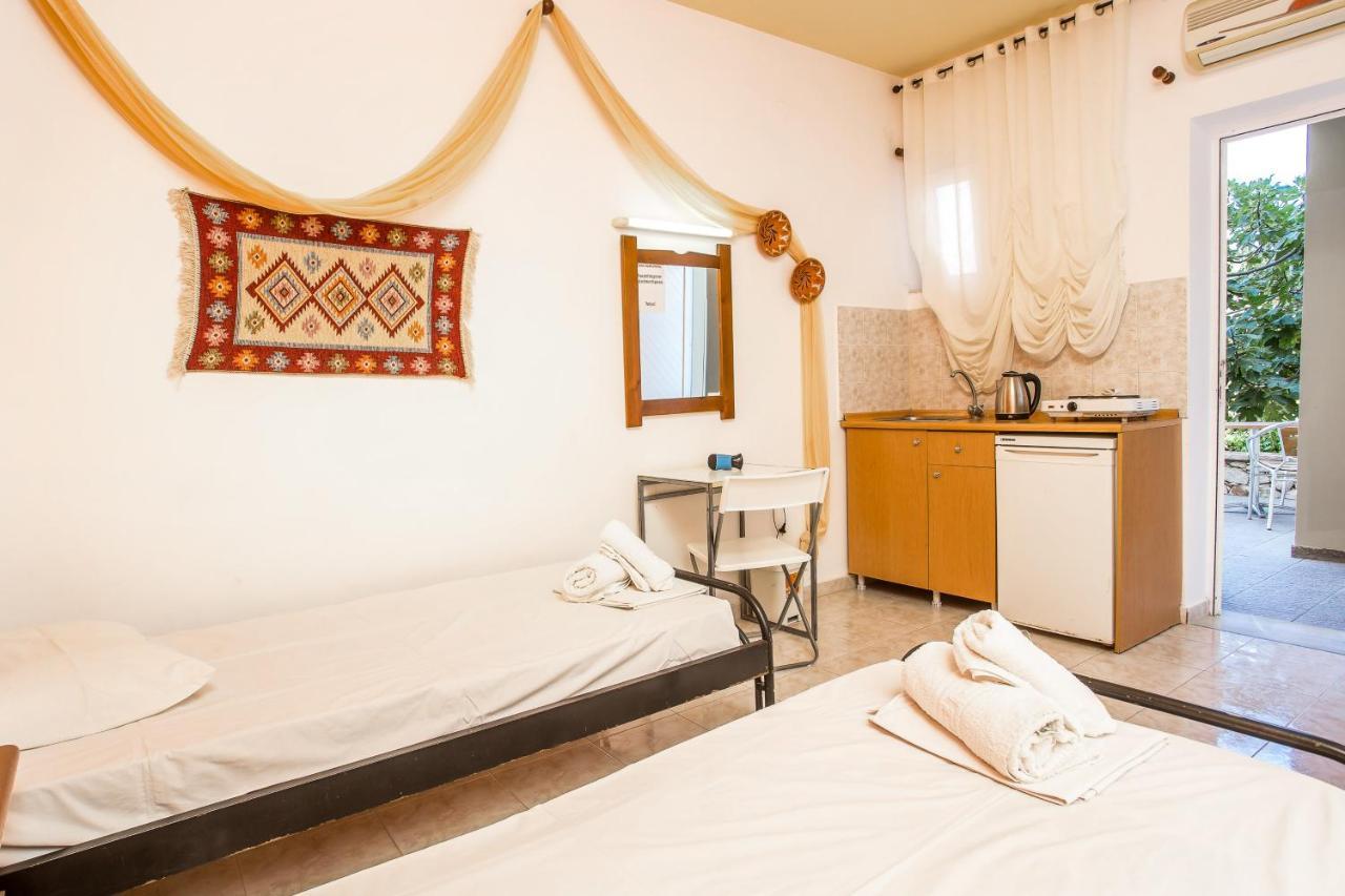 Vickys Studios Faliraki Rhodes City Esterno foto