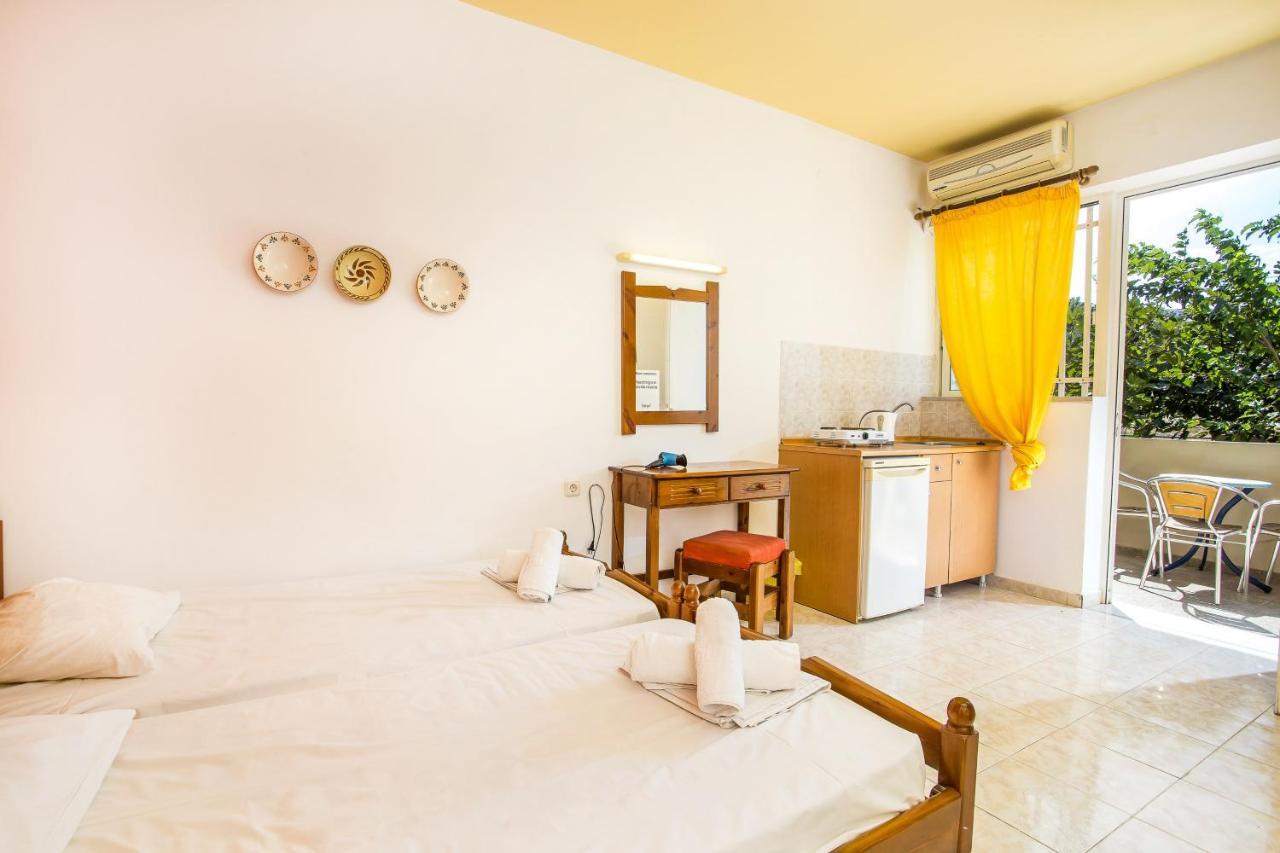 Vickys Studios Faliraki Rhodes City Esterno foto